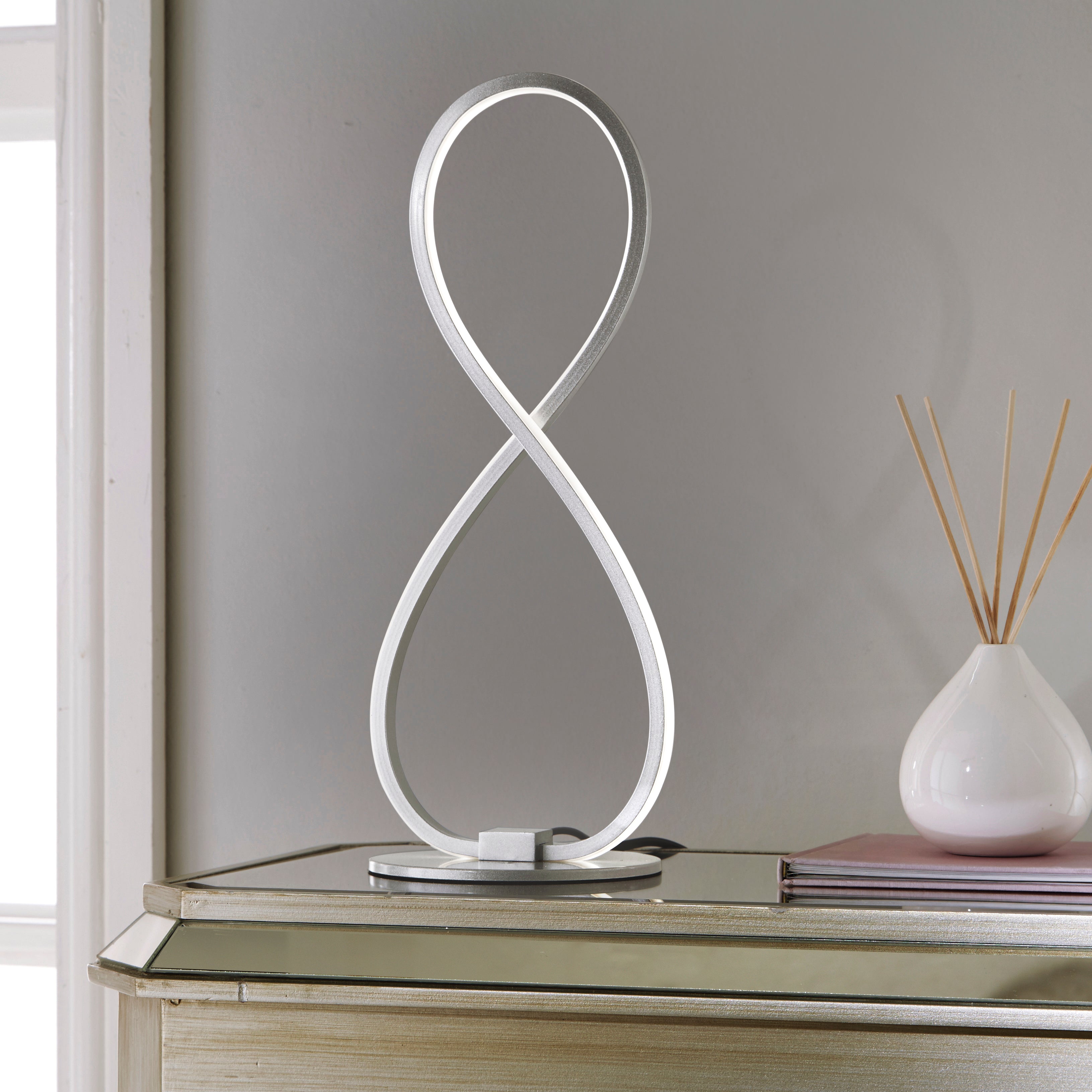 Contemporary Chrome LED Strip Infinite Table Tamp