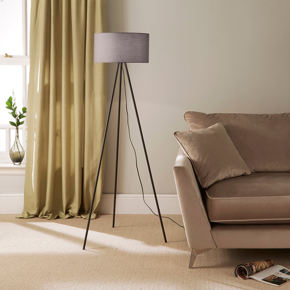 Leena Minimalist Metal Tripod Floor Lamp