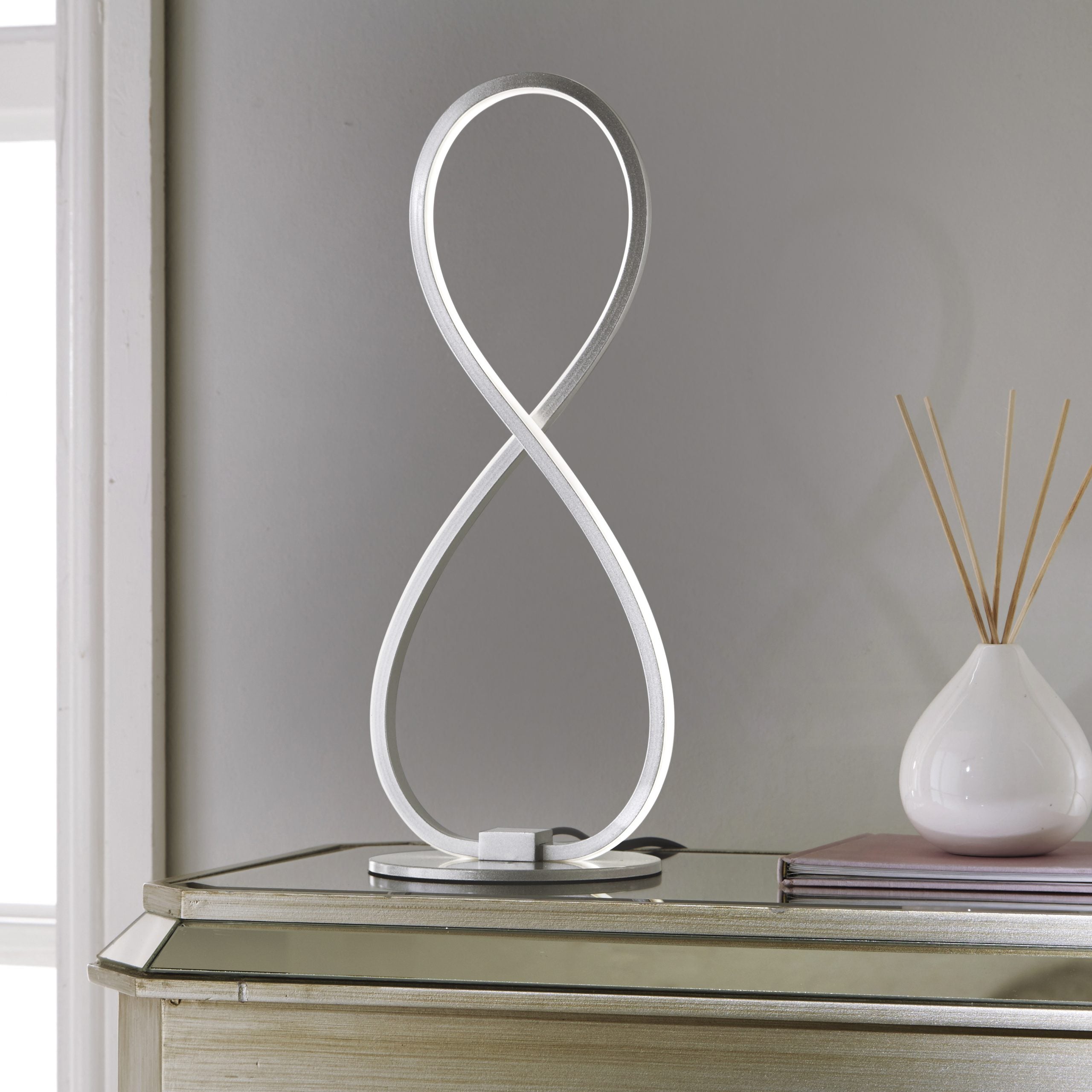 Contemporary Chrome LED Strip Infinite Table Tamp